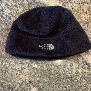 The North Face girls black fleece stocking hat, one size